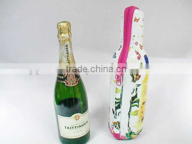 Fashionable EVA bottle bag Customized Logo EVA bottle bag Branded Promotional EVA bottle bag
