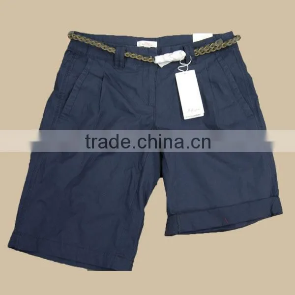 modern girl's three-quarter pants for sale