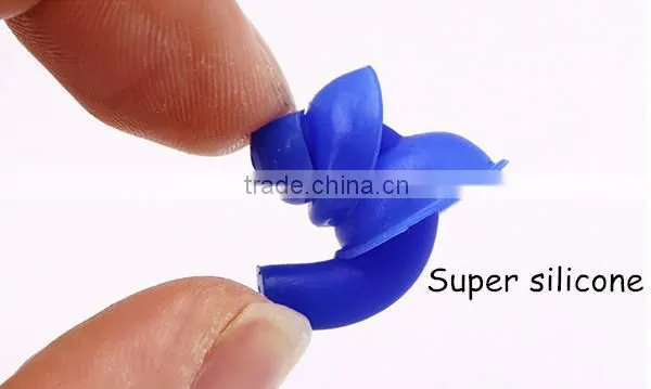 2015 Swim Essentials A bargain wholesale comfortable earplugs + nose clip suit, swimming suit made in china