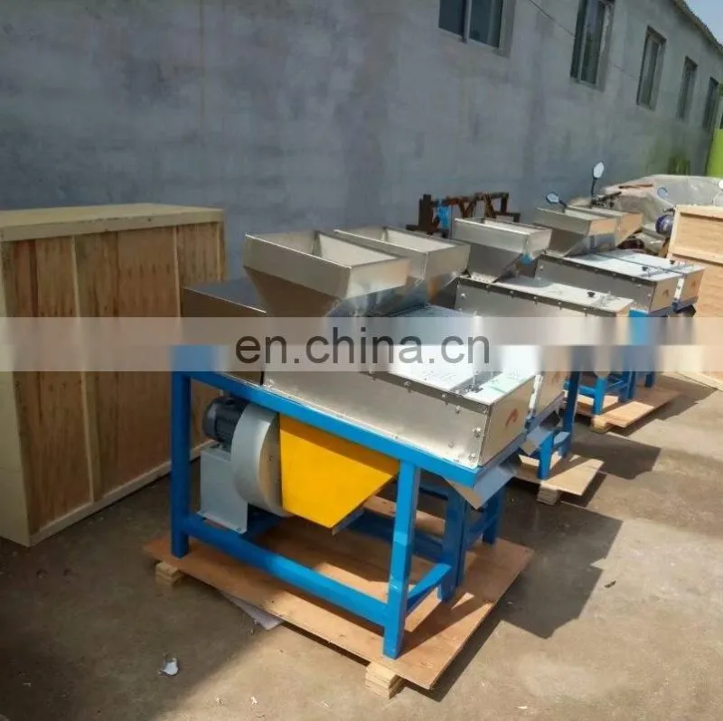 Roasted dry groundnut peanut red skin peeling machine 200-300kg/h