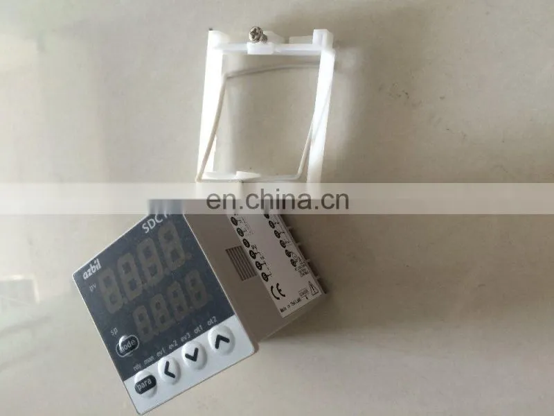 Temperature controller C15TC0LA0100