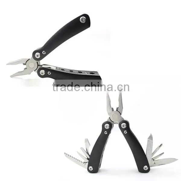 Fashionable multifunctional combination plier