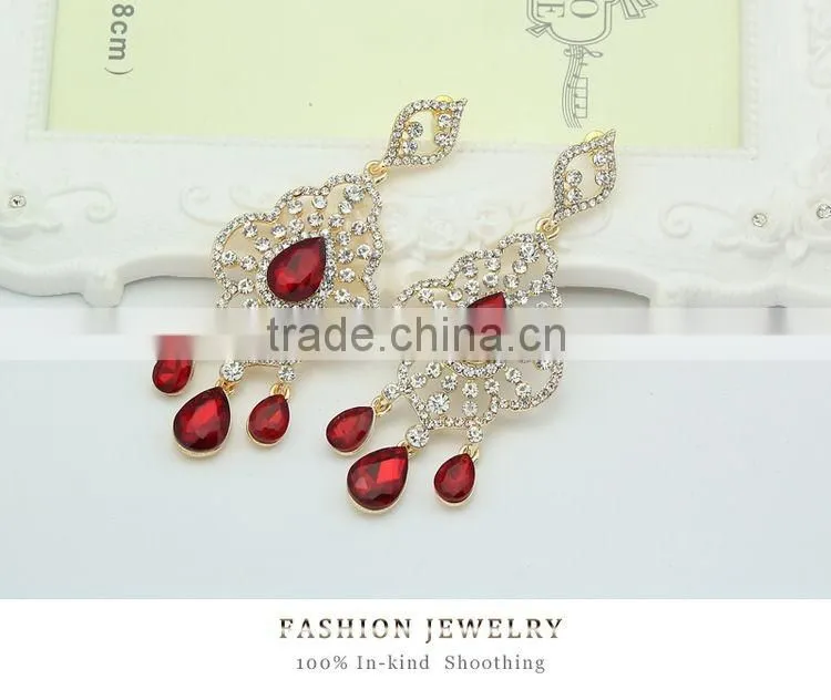 Stylish Retro Rhombus Crystal Ethnic Style Chandelier Earrings