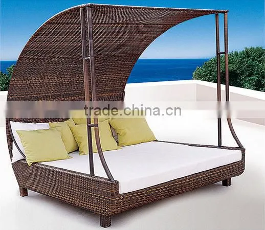 Outdoor Rattan Wicker Garden Furniture Set round sofa bed