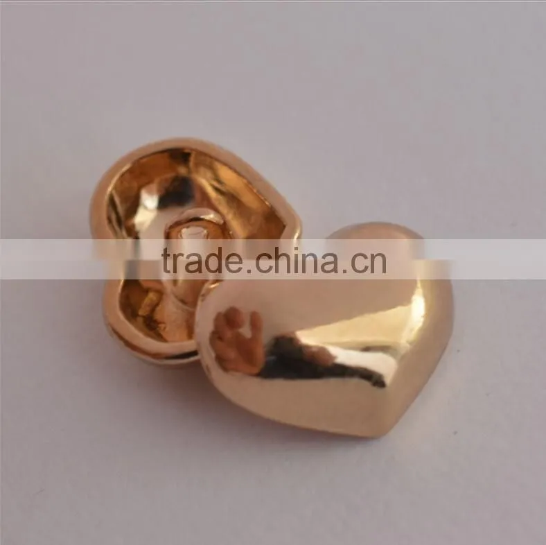 New Design fashion wholesale custom sewing buttons