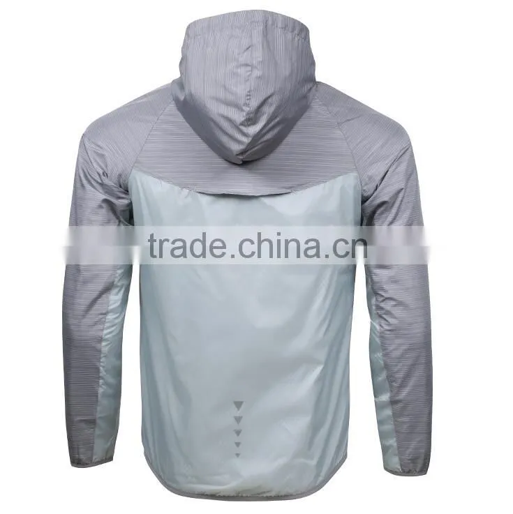 Men's wear reflective movement jacket