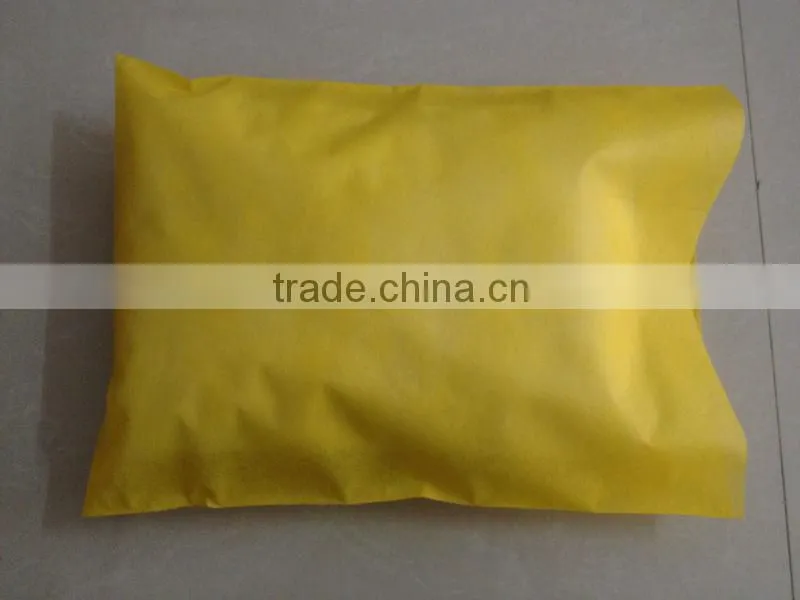 disposable Airways pillowcase