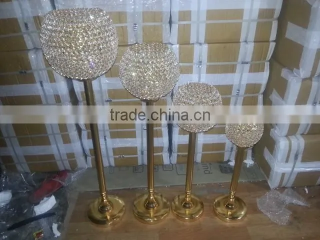2016 hot product crystal beads candelabra wedding centerpieces