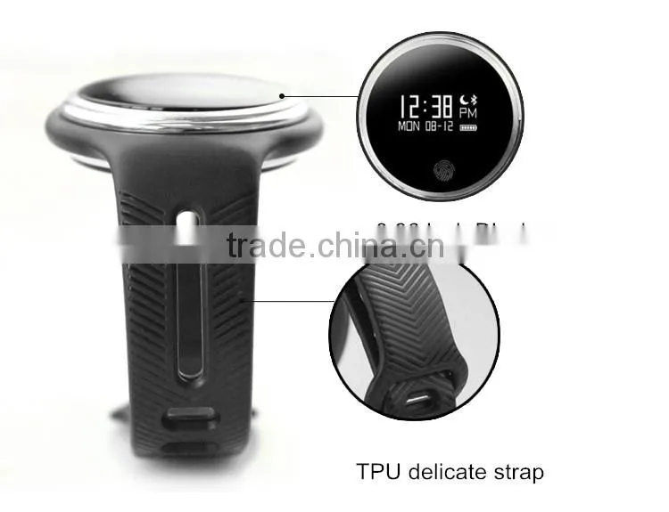 2016 newest waterproof E07 bluetooth vibrating bracelet