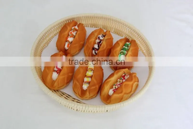 Graceful weaved round PP rattan bread basket for wholesale