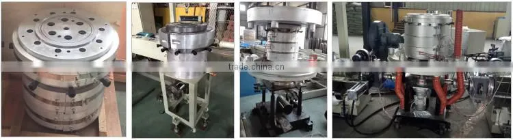 Extrusion die head for blown film machine