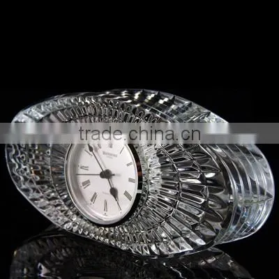 2016 lovely crystal heart shape clock