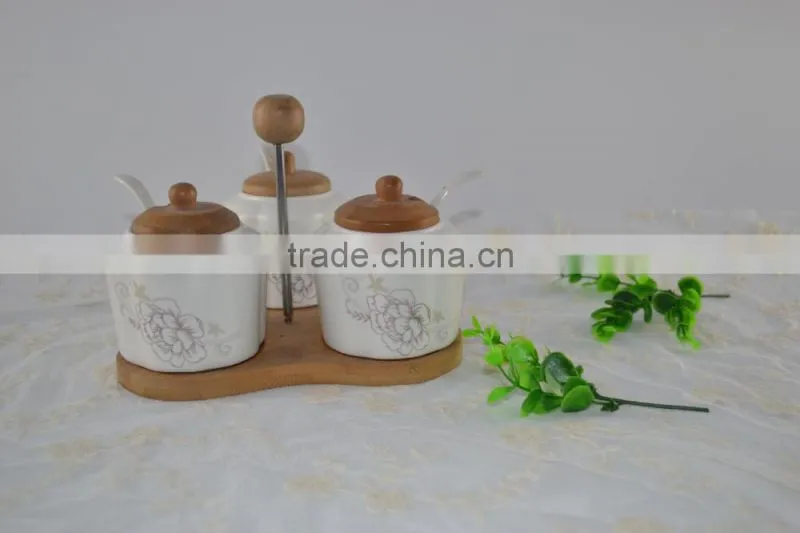 high quality wholesale ceramic spice bottles/spice racks jars wholesale/3pcs set ceramic storage jar whole sale