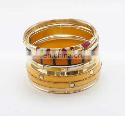 Beautiful Studded Brass Bangle Set