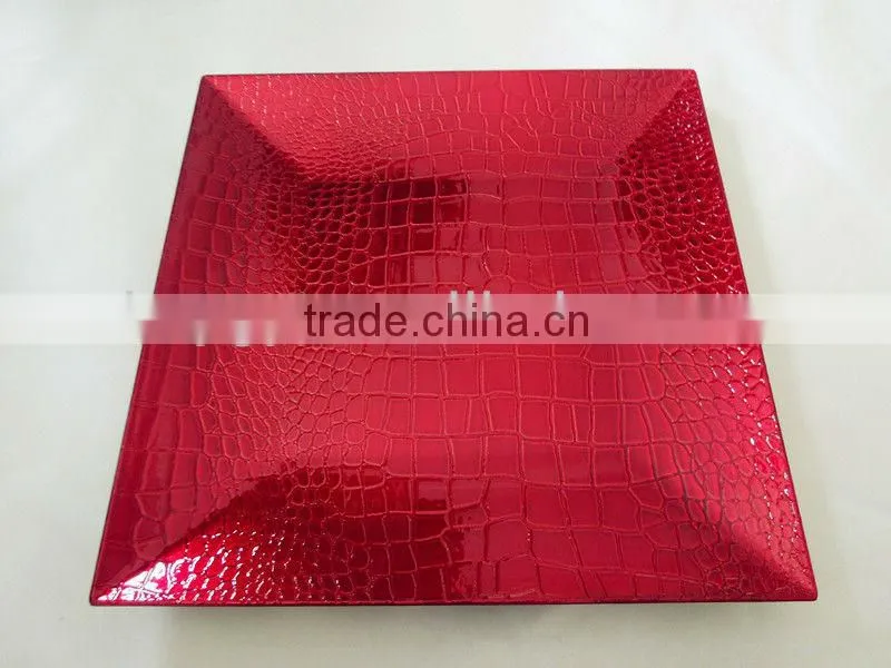 Plastic Charger Plate with Crocodile Grain