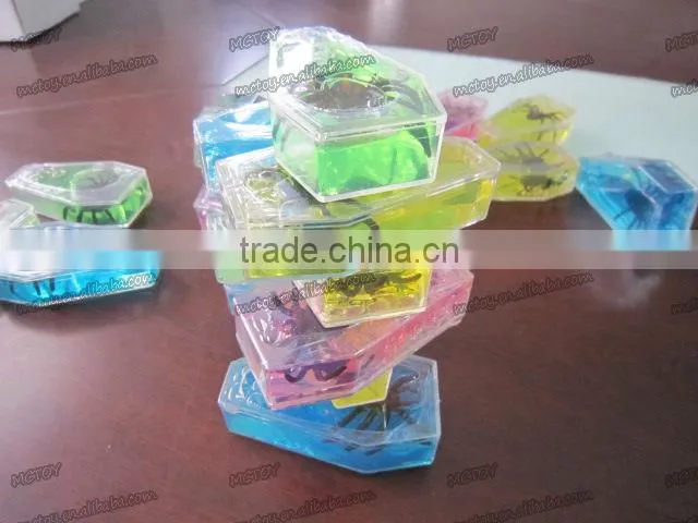 Factory supplier wholesale Crystal Coffin putty with dinosaur frog spider lizard alien crystal gift crystal toy crystal ball