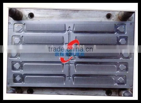 Taizhou Huangyan mould injection plastic hair comb mould
