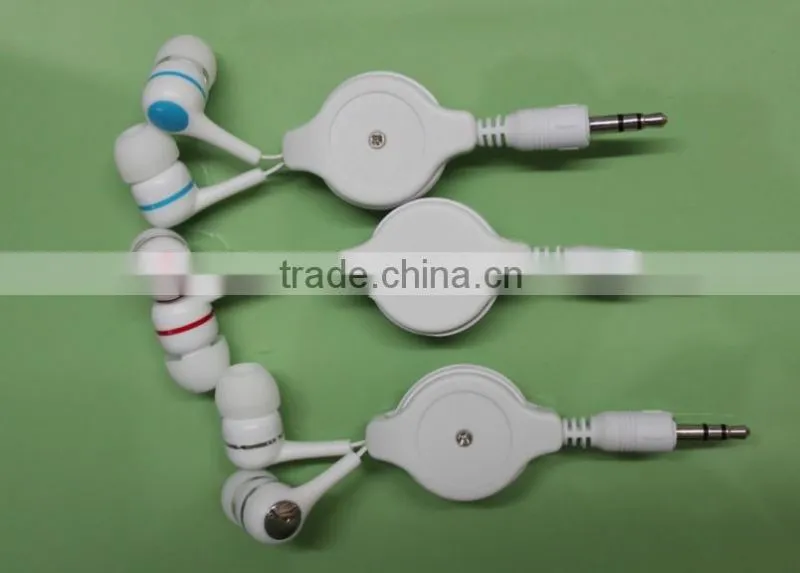 Retractable in ear earphones with mic customized logo competitive price under 1