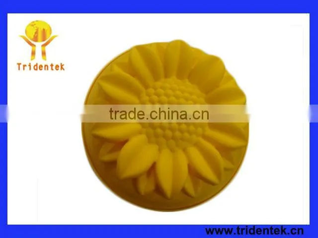 FDA & LFGB food grade silicone sunflower cake decorating