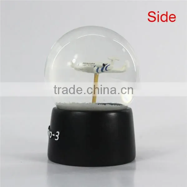 2014 resin hanging airplane souvenir snow globe