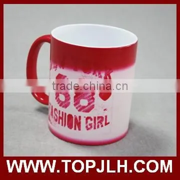 New design magic porcelain white mug christmas artwork,color change mug
