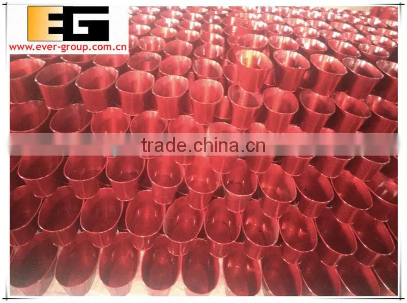 Zinc Oval Christmas Red Powder Coated Metal Flower Pot