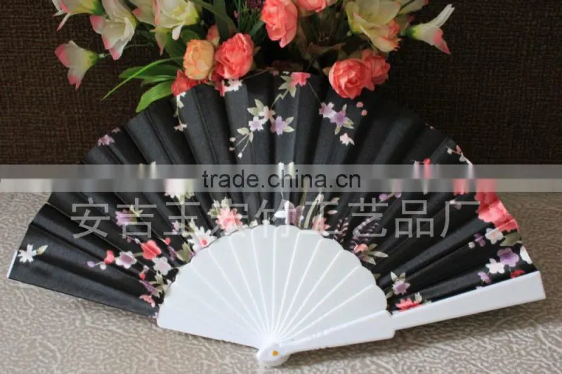 Promotional plastic hand fan with flower