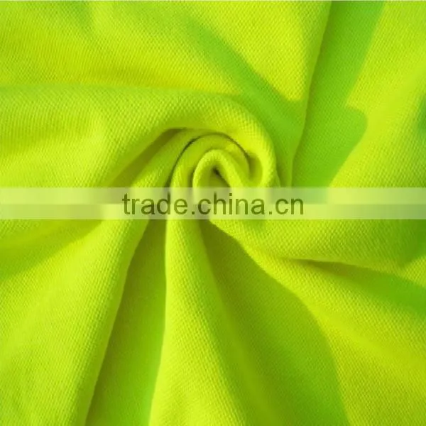 Fluorescent flame retardant fabric for workers