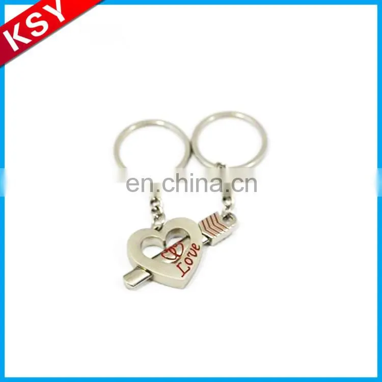 Lovely custom shaped metal keychain for Lovers