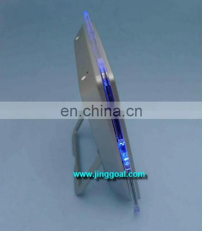 Mirror clock