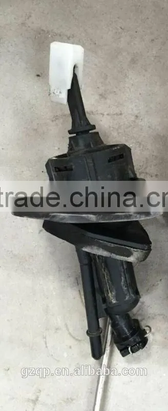 F ord clutch master cylinder