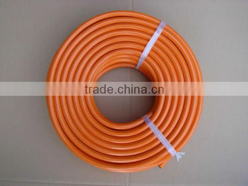 Flexible natural gas hose