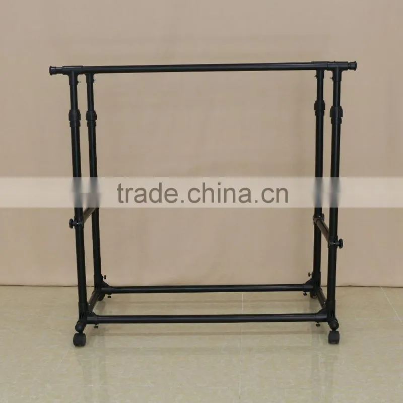 Adjustable metal display hanging rack with wheels
