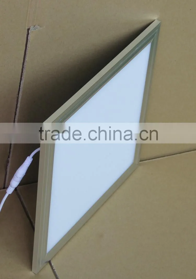 Most competitive CE flicker-free 95lm/w 36w suquare 60x60 cm led panel lighting with Isolated driver