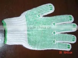 Knitted pvc dots gloves