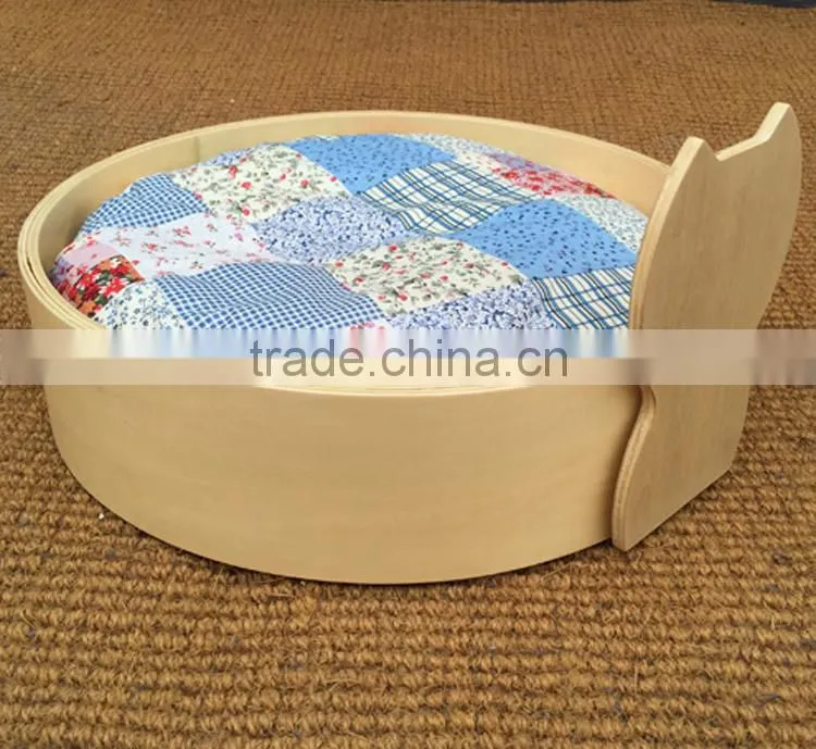 round wooden pet cat bed
