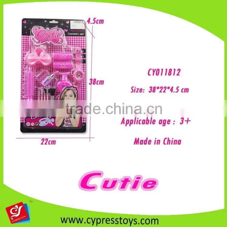 Stylish Girls Deluxe Beauty Salon Fashion Play Set with Styling Accessories
