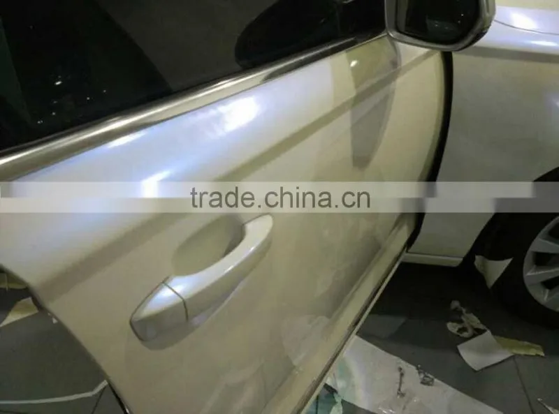 Wholesale 1.52*20m chameleon white pearl vinyl film,chameleon white to blue car sticker with air free bubbles
