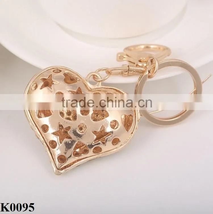 Unisex Love Heart Keychain Trendy Personalized Car Key Rings Luxury Key Holder Fashion Keychain K0095