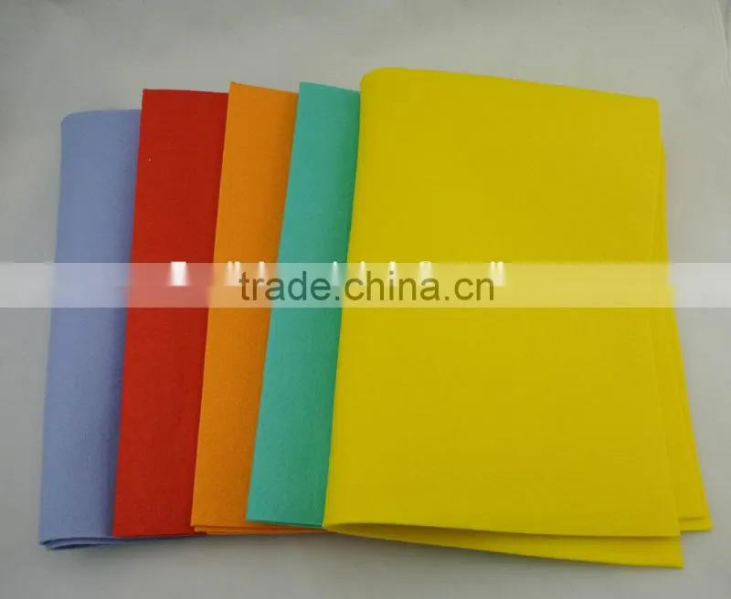 Super absorbent needle punched nonwoven floor mop cloth