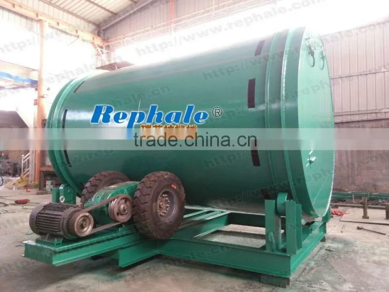 Wood peeling machine