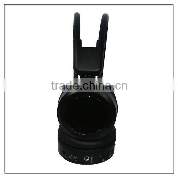 Fashional Wireless headphsets with FM radio and TF card slot