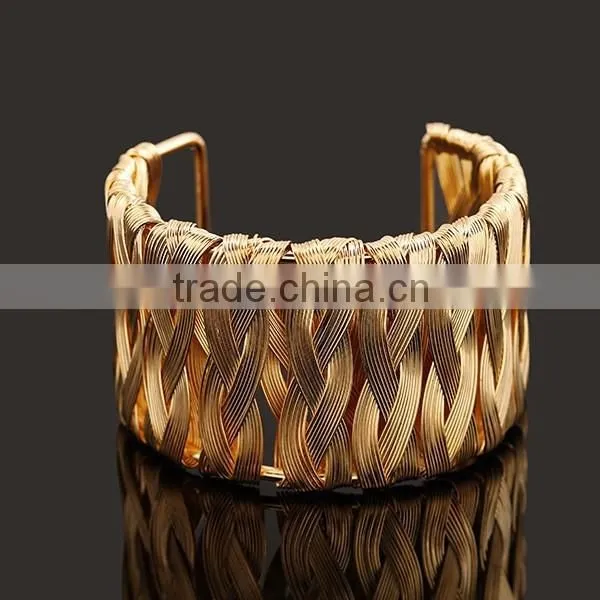 2016 New Gold Silver Triangle Alloy Wide Open Cuff Bangle Bracelet For Women Fashion Jewelry