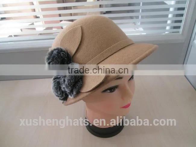 100% wool felt bucket hat with chuzzle decoration