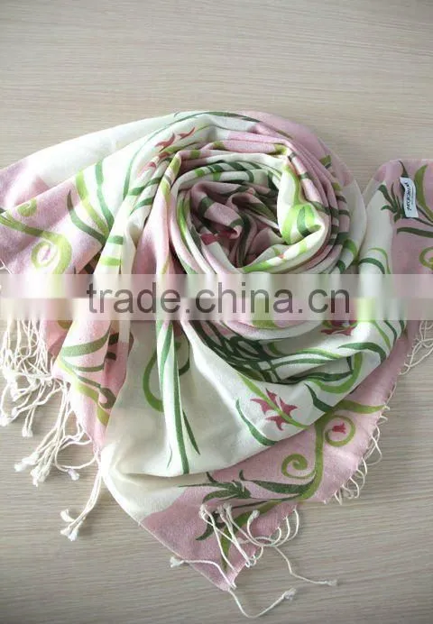 finest worsted wool printed pashmina shawls for woman