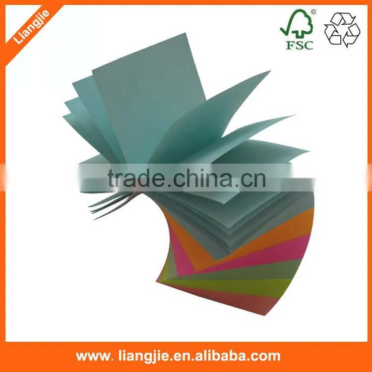 Office/school memo block, paper block with printed logo in box/holder