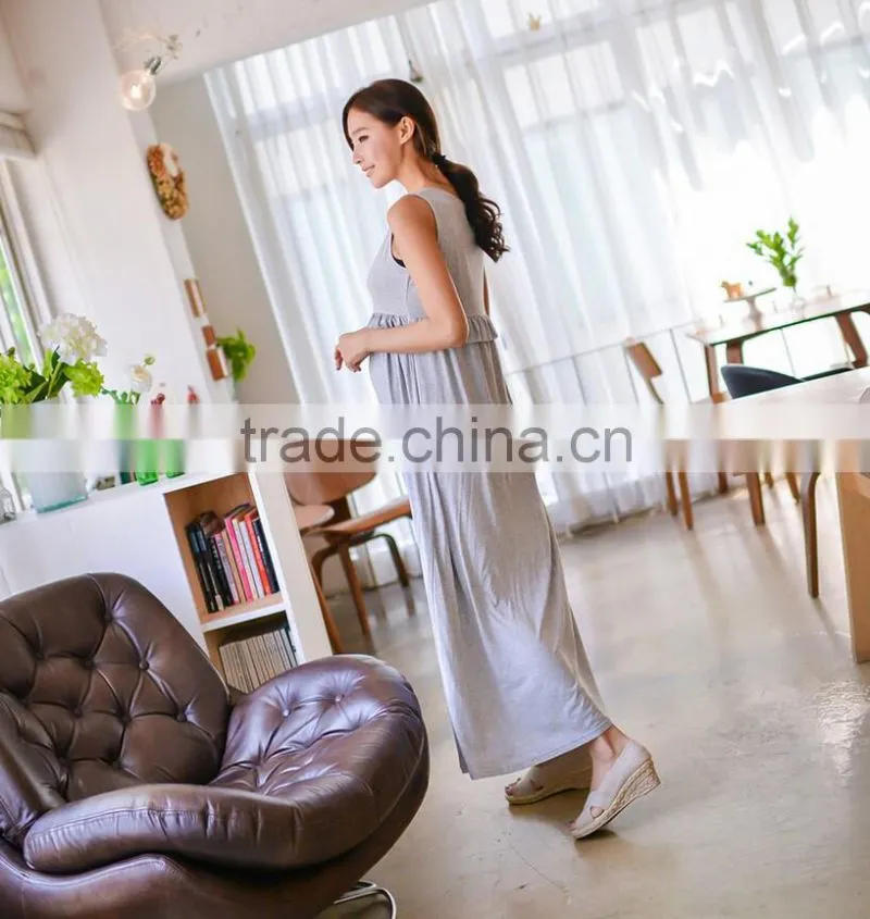Long Pregnant Woman Maternity Dresses with Decorative Border