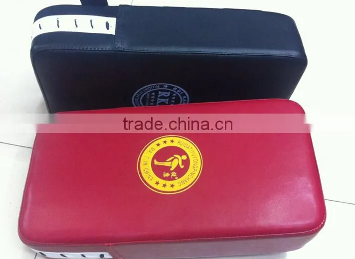 OEM logo wholesale kick boxing target, taekwondo kick target pad, karate kick pads