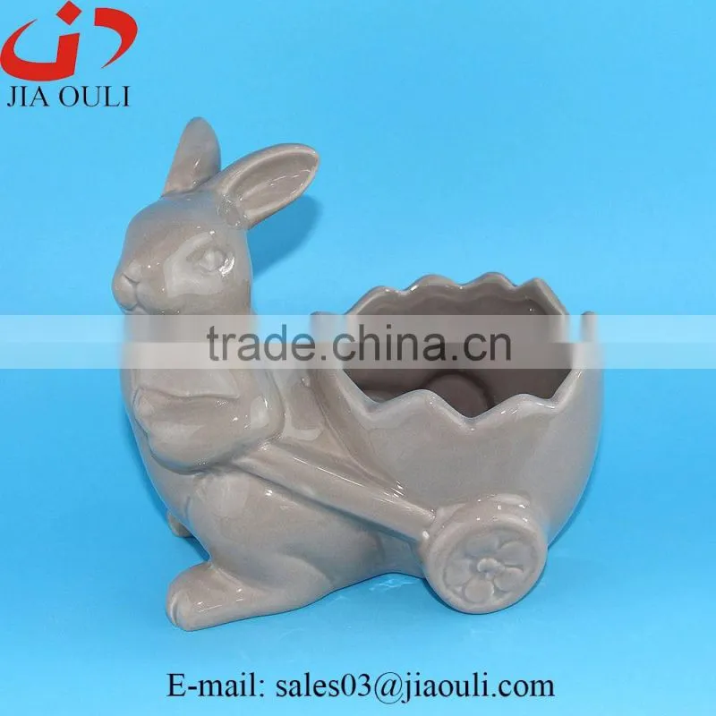 BSCI Audit Factory EASTER gifts ceramic Cute frog Prince on ball Figurines, Novelty Frog Figurine