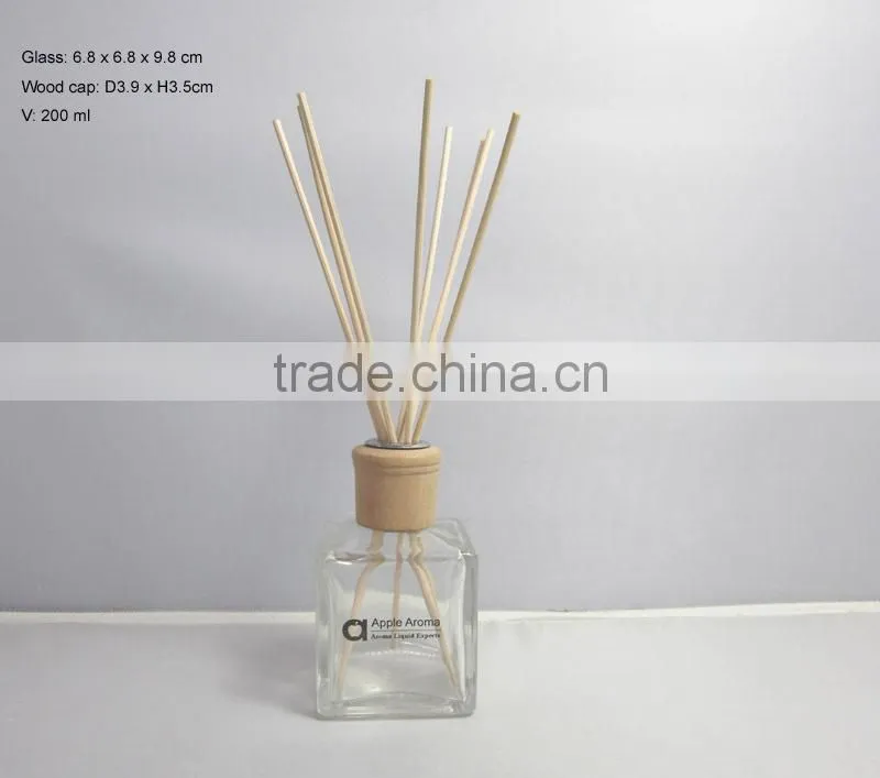 aroma reed diffuser with glass bottle /air freshener /diffuser gift set /perfume aroma oil reed diffuser /wooden diffuser